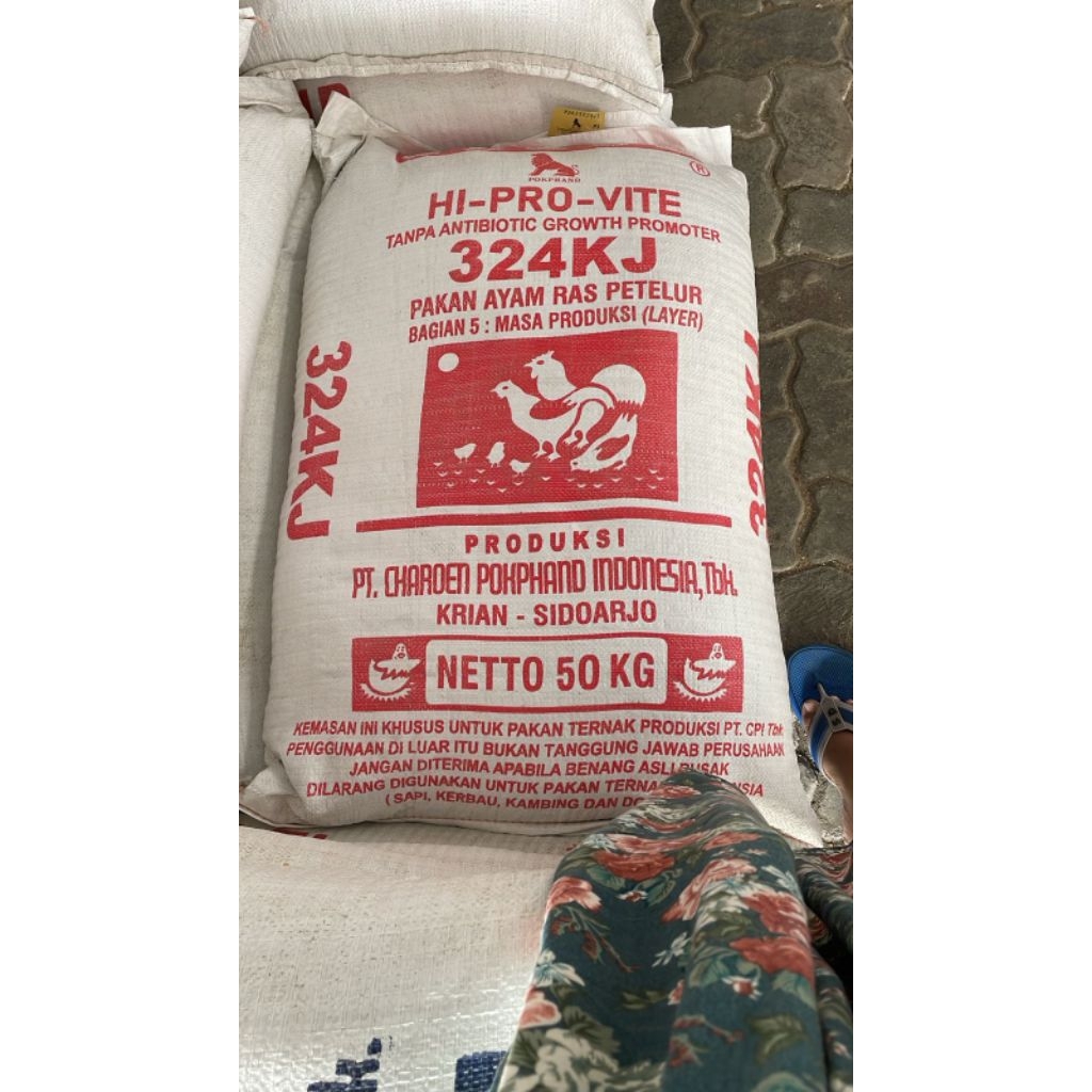 hi pro vite / hi-pro-vite / pakan ayam ras petelur 324KJ 50kg
