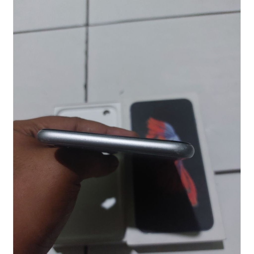 iphone 6s plus 32gb iBox second