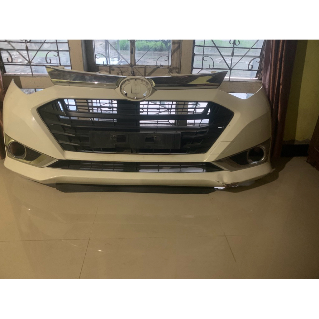 bemper sigra seken/bekas