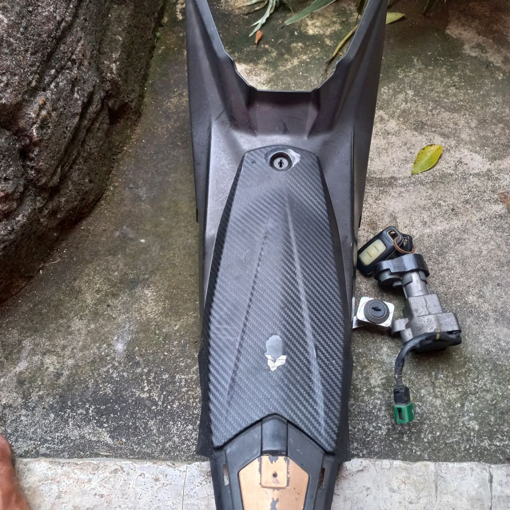 kunci kontak satria FU injeksi