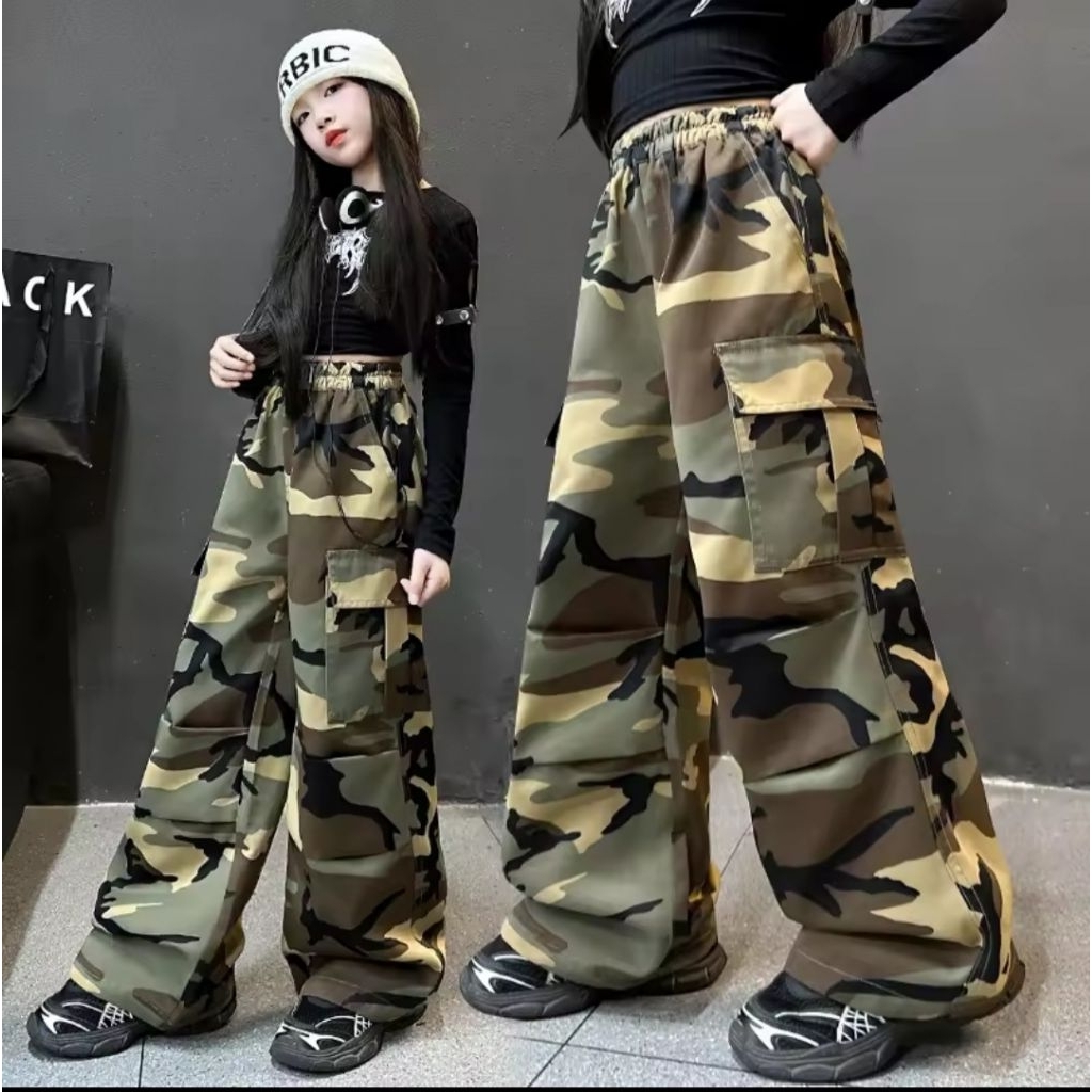 Celana Anak Wide Leg Army Wanita – Fashion Korea Kekinian Celana Cargo Loreng Wanita – Streetwear Ov