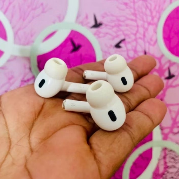 AirPods Pro 2 ( USB-C ) Earpiece Kiri ( Left ) Only