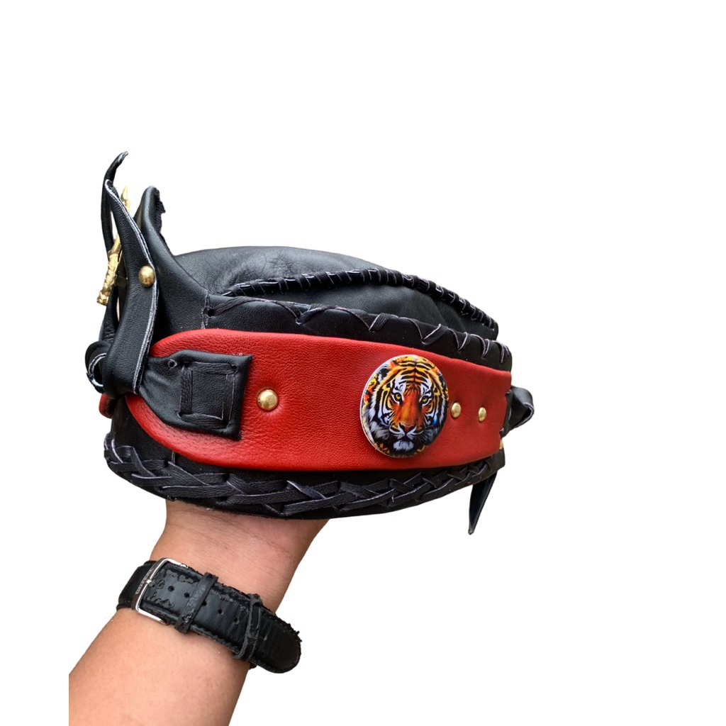 blangkon sunda / kulit asli ( hitam merah )