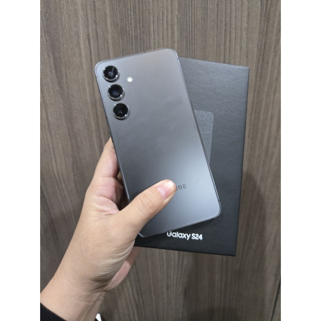 Samsung S24, 8/256, Fullset, sein, seken
