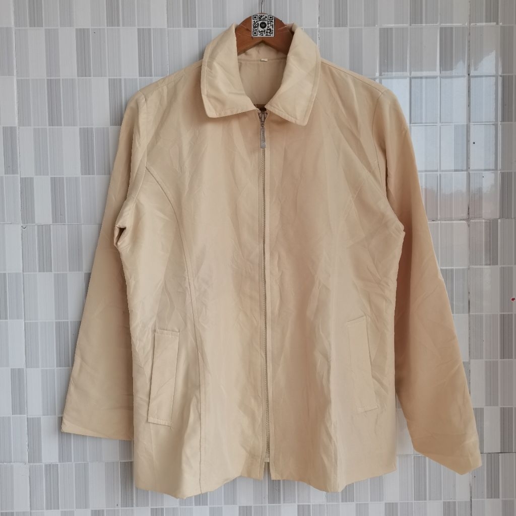 A395. WORK JAKET WARNA ORANGE SIZE L  PRELOVED