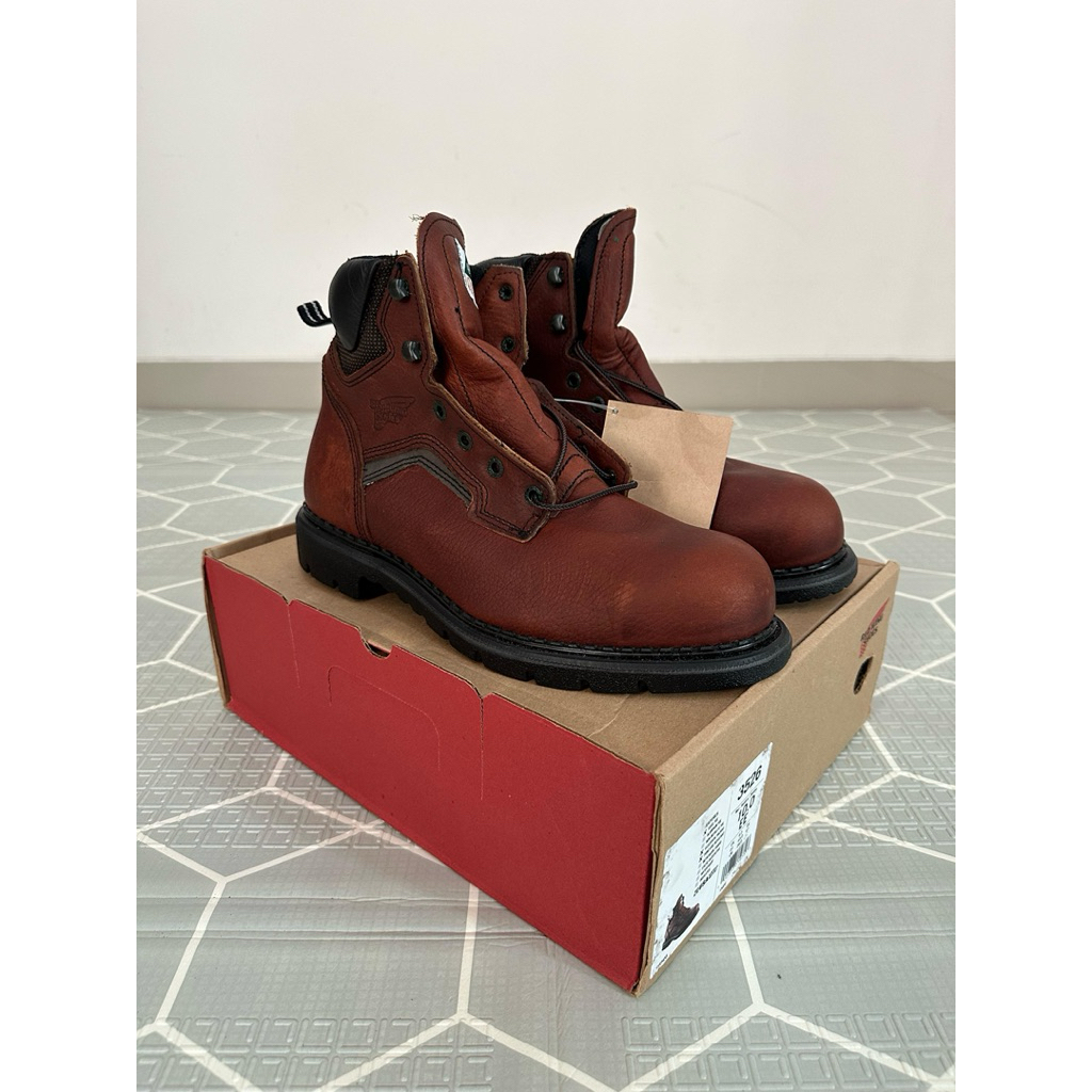 REDWING 3526 Safety Shoes