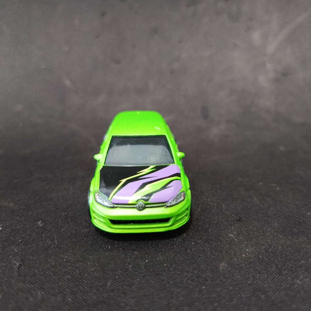 Loose Hot Wheels Neon Speeders VW Volkswagen Golf MK7 Loose