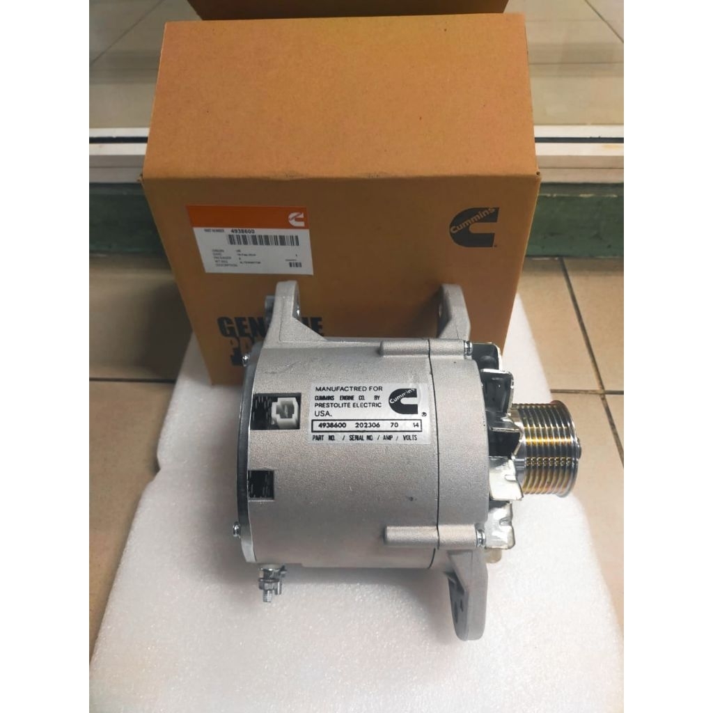 Alternator cummins 4938600  24V