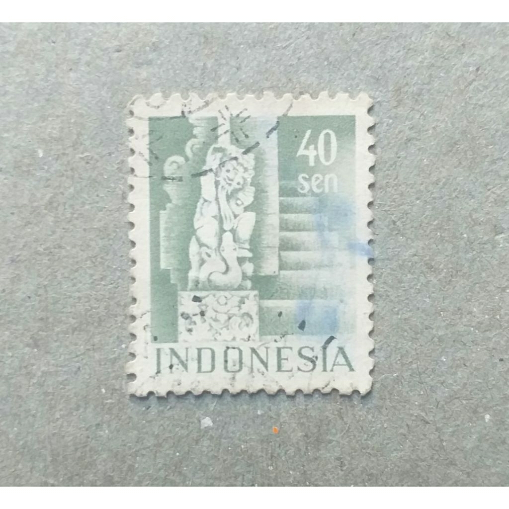 prangko candi dan bangunan