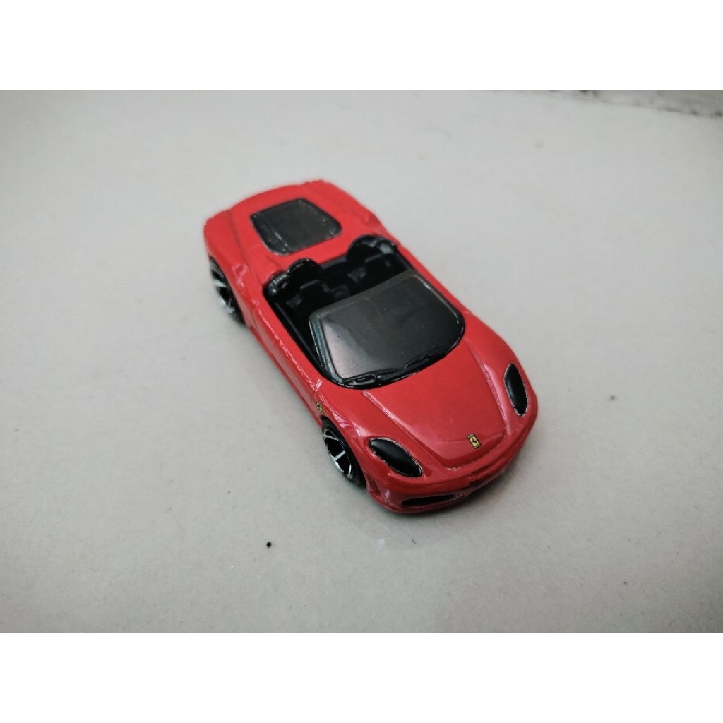 Hotwheels : Ferrari F430 Spider Merah