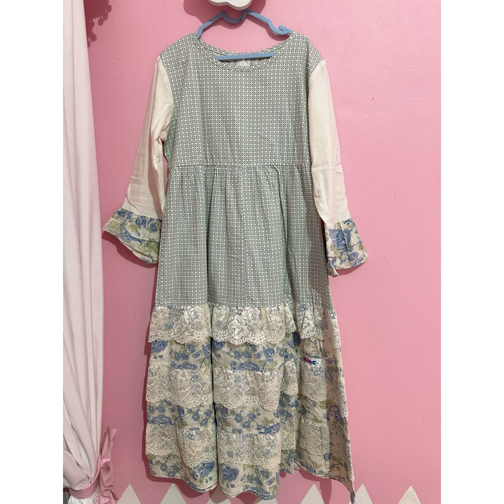Preloved Dress Muslim Brand Alilac Dress 6-8 tahun