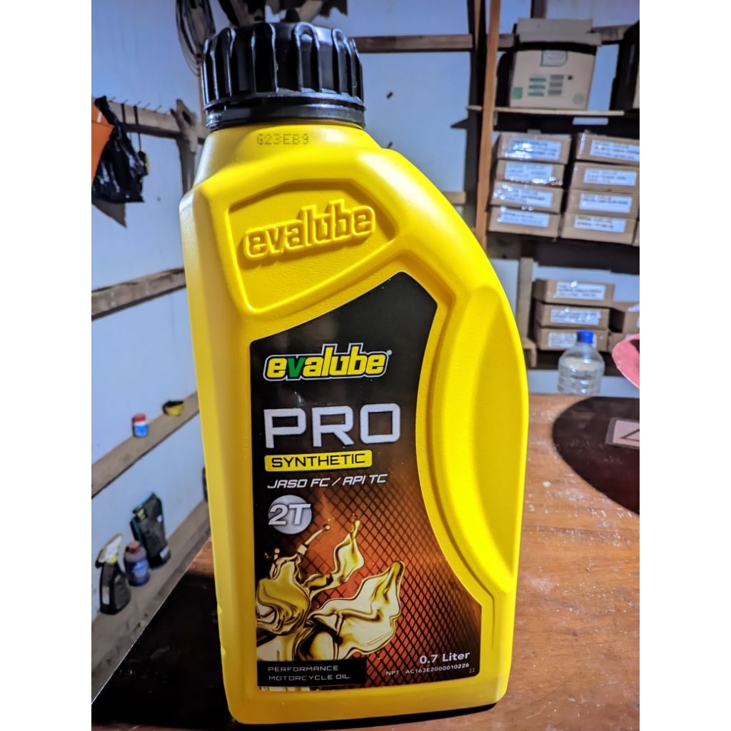 oli samping EVALUBE PRO synthetic 2TAK