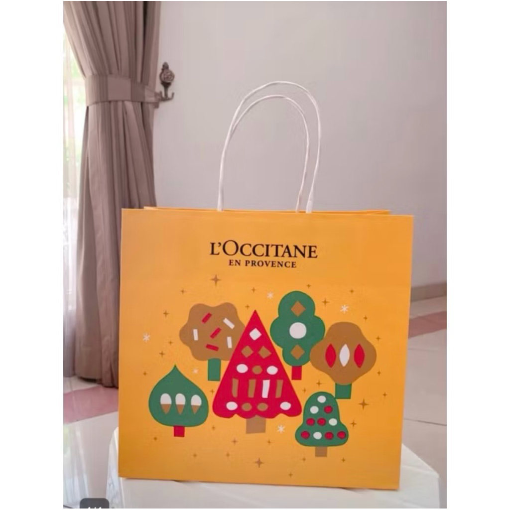 LOCCITANE paper bag kantong kado xmas christmas edition