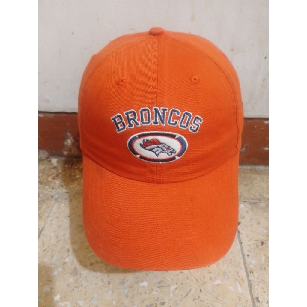 Topi vintage NFL x logo athletics original second bekas
