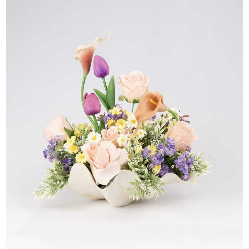 Rangkaian Bunga Artificial Tulip & Mawar Premium | Dekorasi Meja Estetik & Tahan Lama