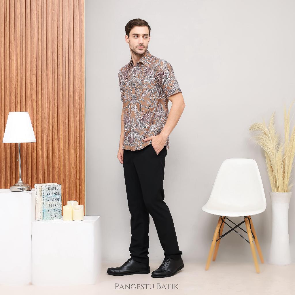 Kemeja Batik Pria "Motif Mesia Nareswara" Lengan Pendek - Pangestu Batik