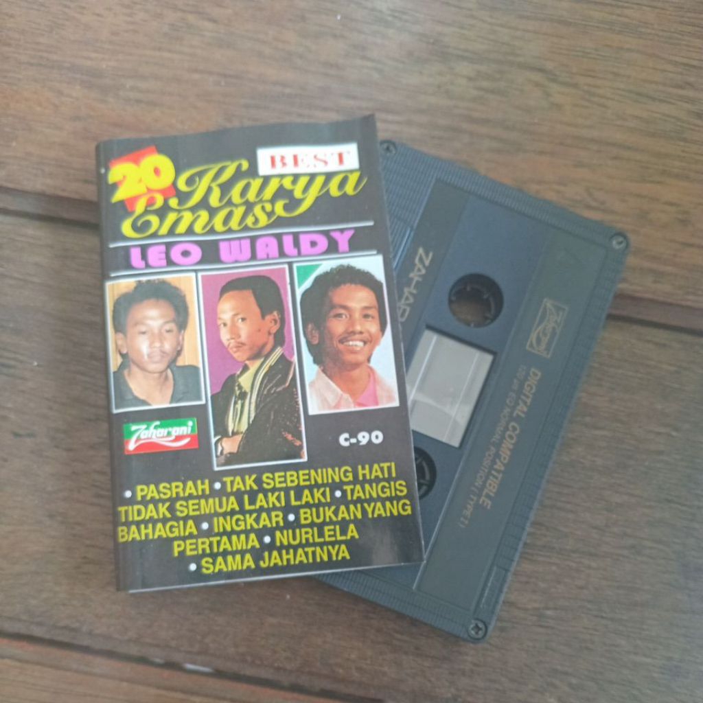 Kaset 20 Best Karya Emas Leo Waldy/zaharani records mulus