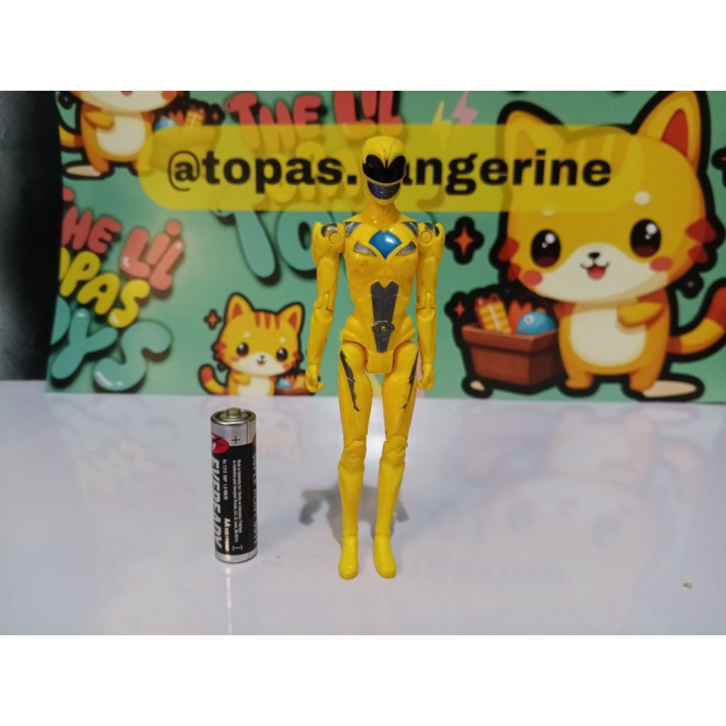 Power Ranger Kuning