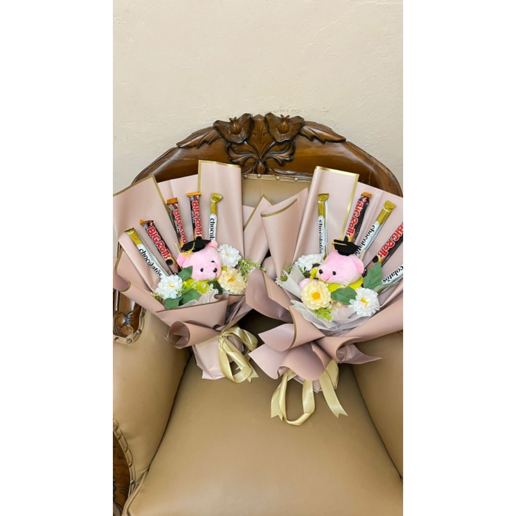 Buket Snack Pocky Pink - Hadiah Spesial dengan Kartu Ucapan Gratis