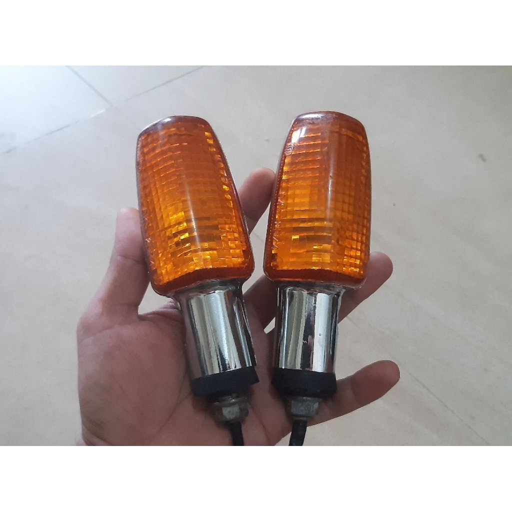lampu sein honda tiger 2000 original