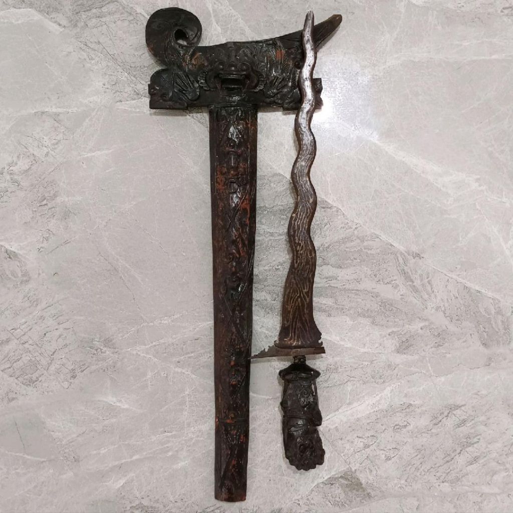 Pajangan Keris Bali 100% Original Full Ukiran Bali Asli Barang Lawas