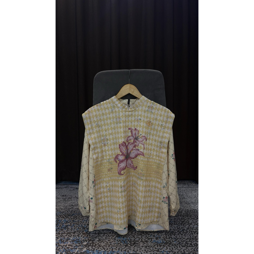 Ravina Top