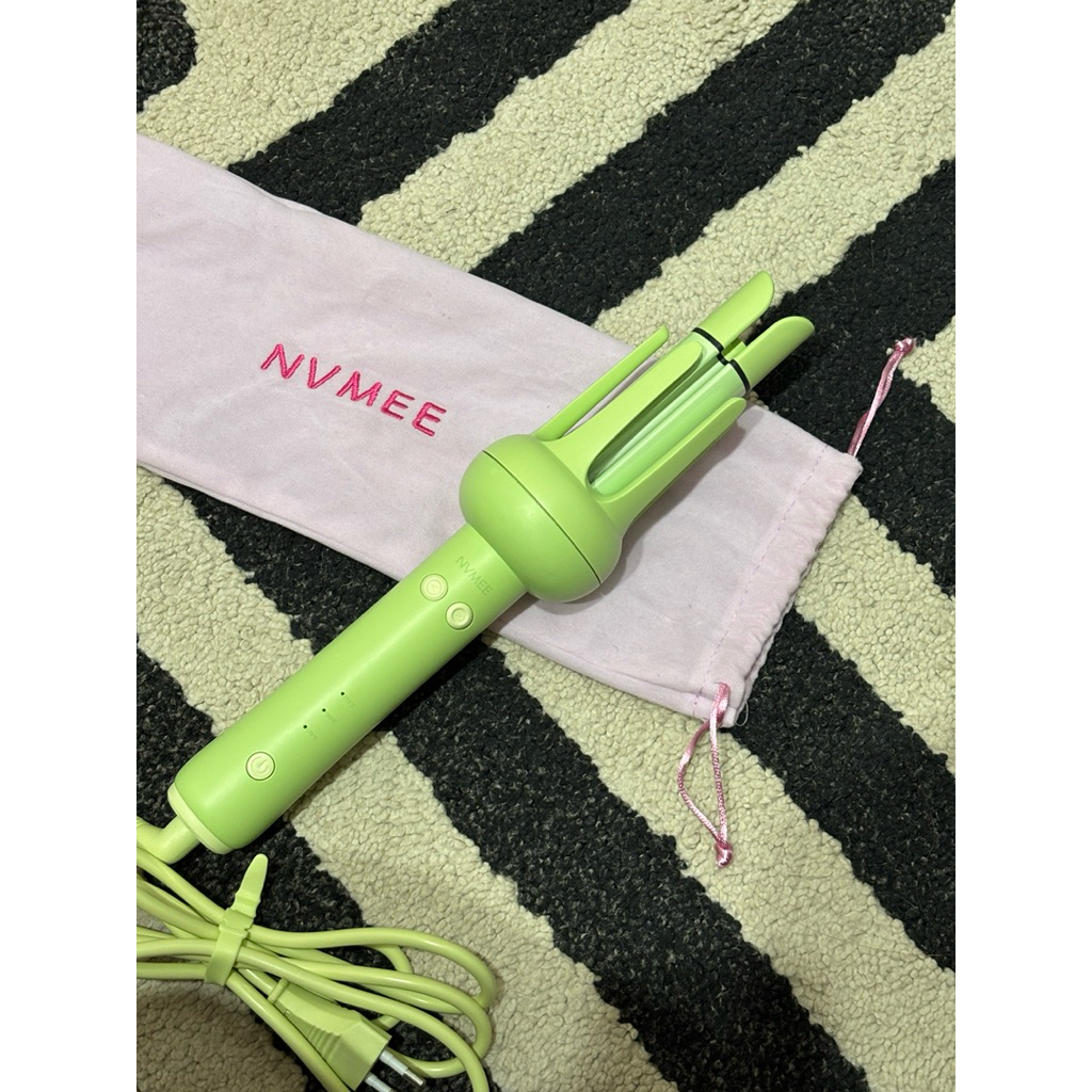 Catokan Curly NVMEE Taurus Hairstyler 2.0 [preloved]