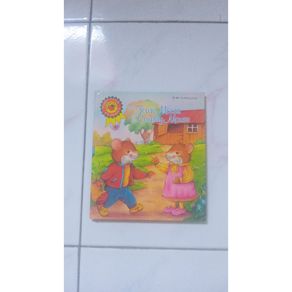 Buku The Town Mouse and the Country Mouse