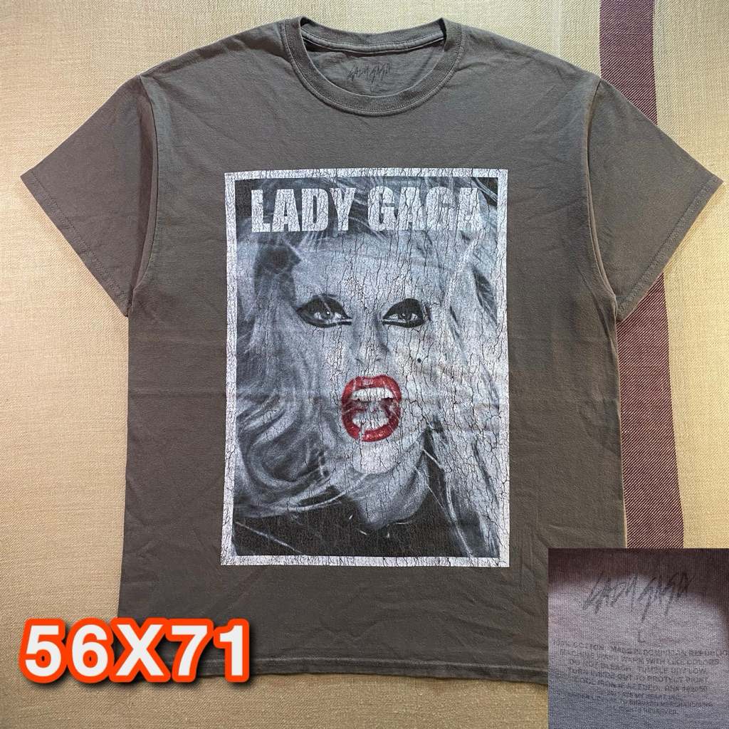 Kaos Lady Gaga Vintage Rap Tee Style - Size L (56x71) Second Original