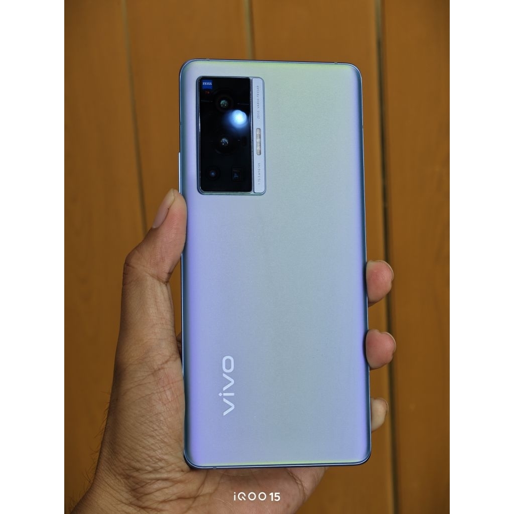 X70 Pro 12/256 5G Zeiss Resmi Indonesia