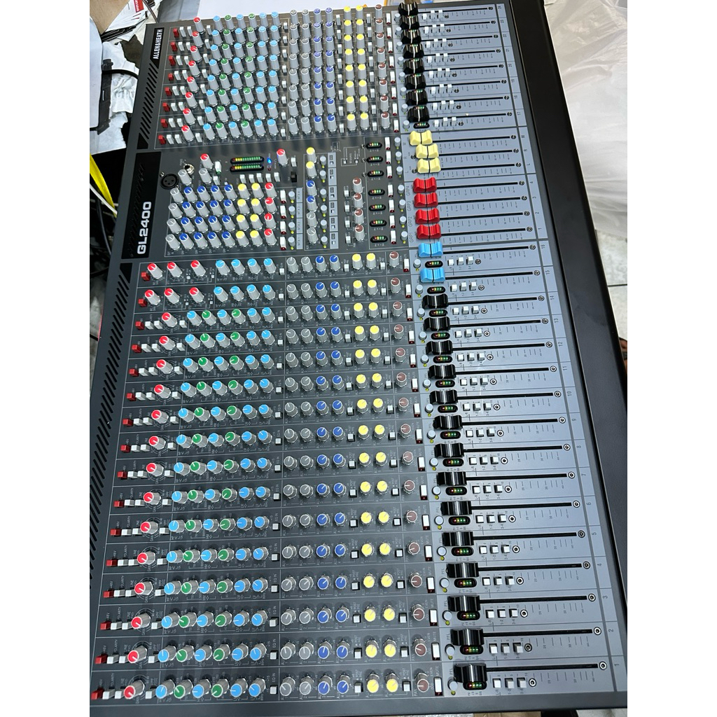 Allenheath GL2400 24ch ALLEN&HEATH