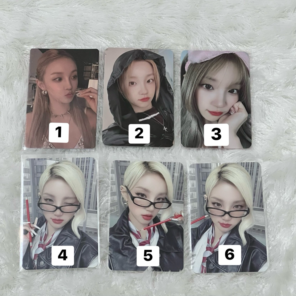 Photocard (PC) Official I-DLE SONG YUQI (G)I-DLE GIDLE IDLE POCA Part 2