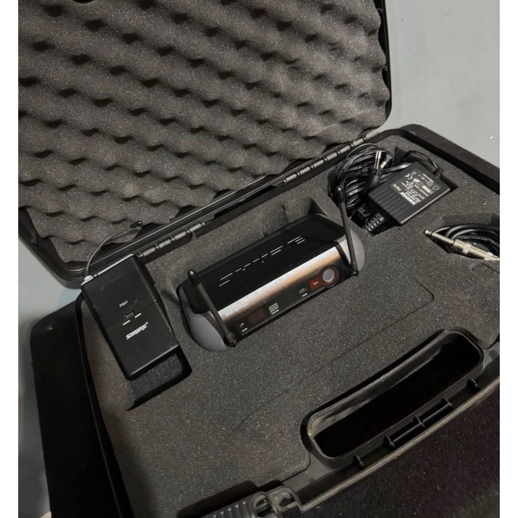 Shure PGX4/PGX1 Wireless Guitar