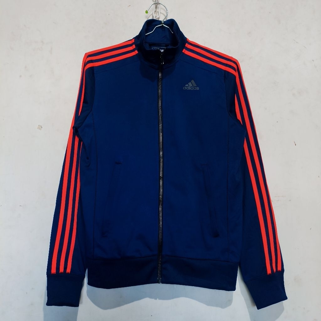 tracktop adidas essentials warna dublin