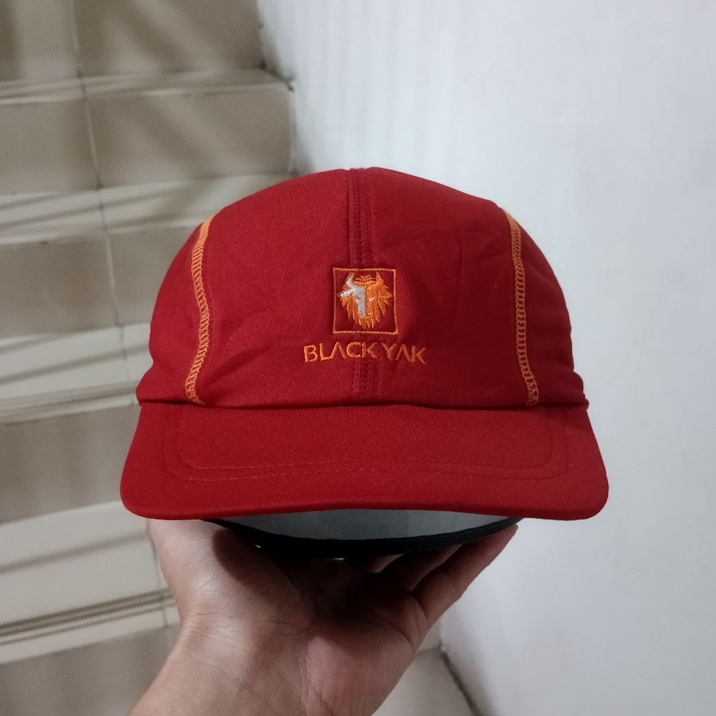 TOPI OUTDOOR BLACK YAK