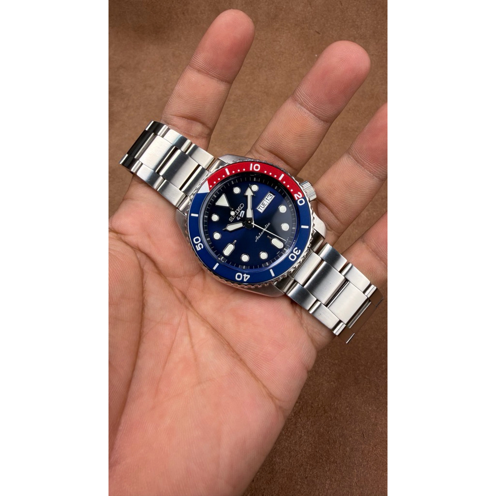JAM TANGAN PRIA SEIKO 5 SPORTS SRPD53K1 PEPSI AUTOMATIC ORIGINAL