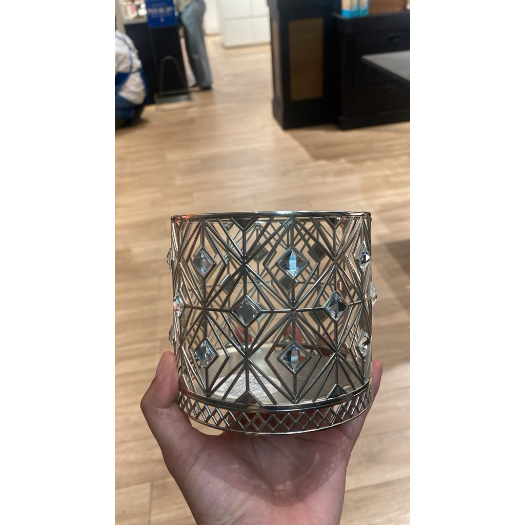 BBW BATH & BODY WORKS HOLDER CANDLE 3 WICK CANDLE DIAMOND