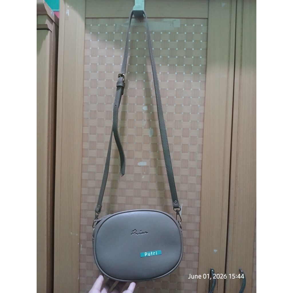 Preloved Prior.id - Kimi Sling Bag, Coffee, Tas Coklat