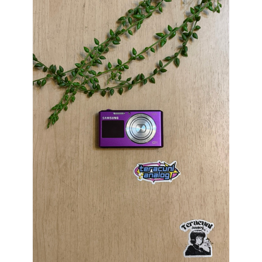 SAMSUNG DV150F DUAL LCD