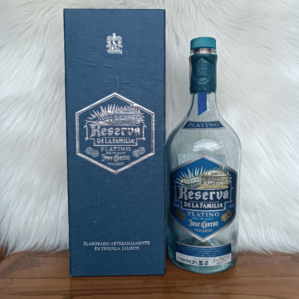 Botol bekas jose cuervo buat koleksi