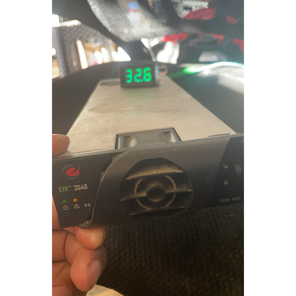 switching enetek 6volt -32volt ajust 62.5A