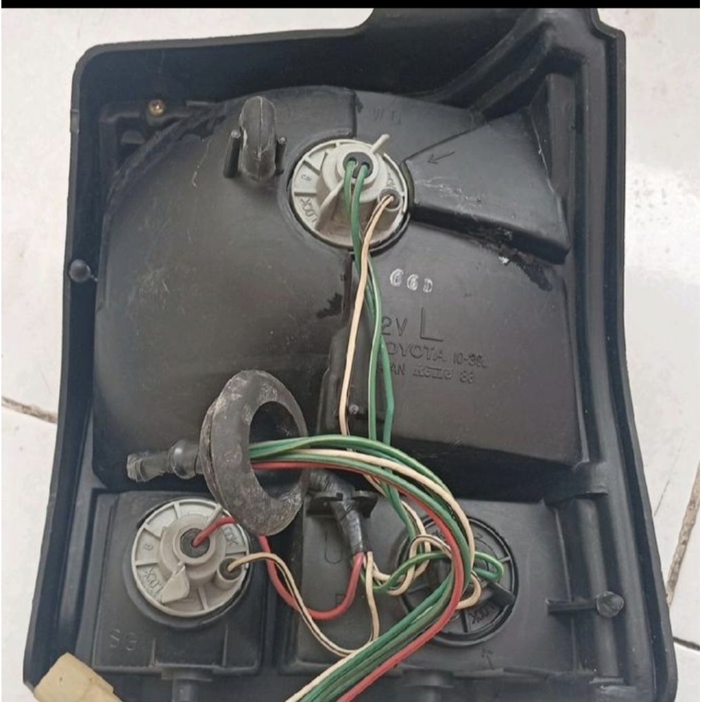 Stoplamp Assy Lampu Stop Lampu Belakang Starlet Kotak EP70 EP71 85-88 Kiri LH Original Koito Japan