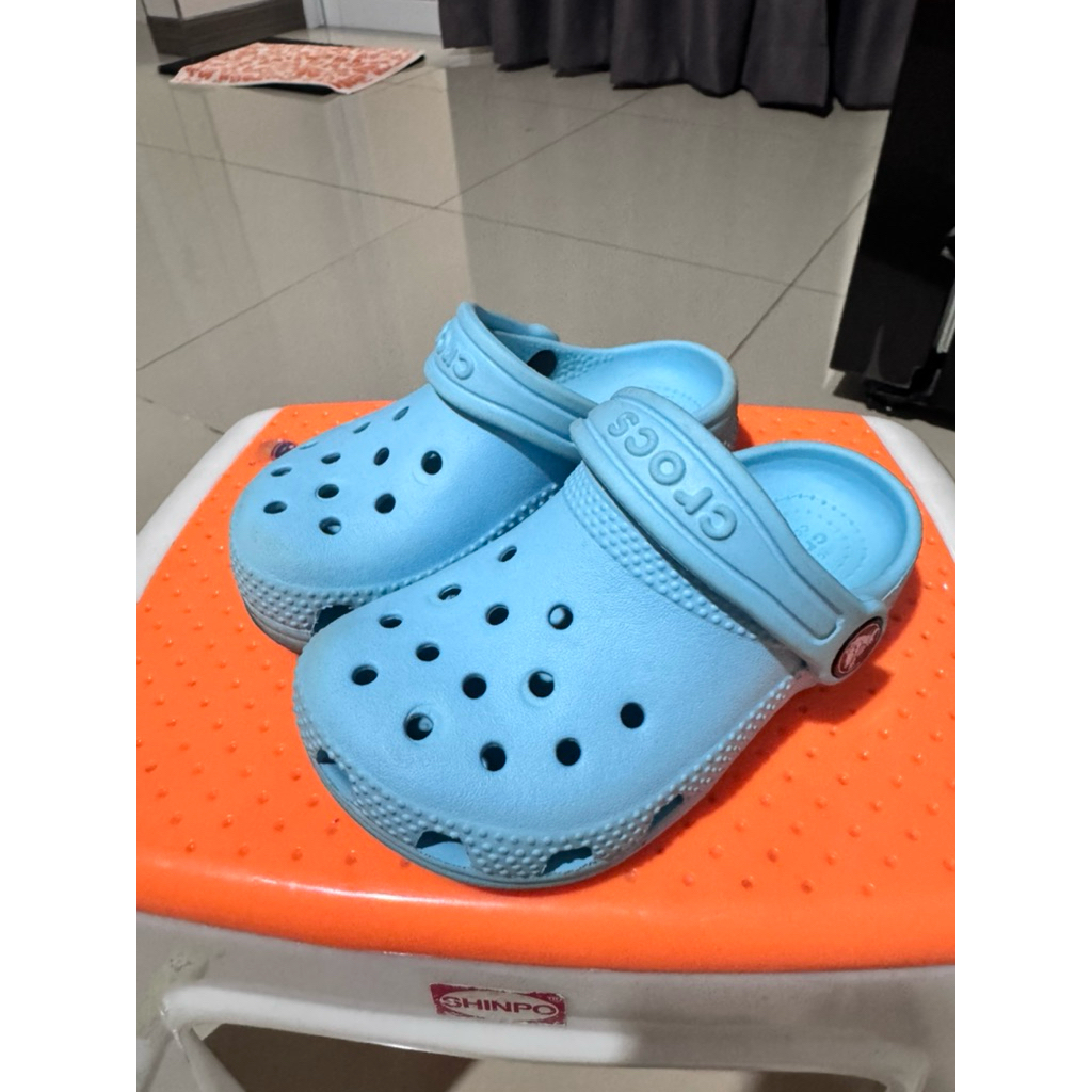 Crocs anak / crocs anak second / crocs anak preloved