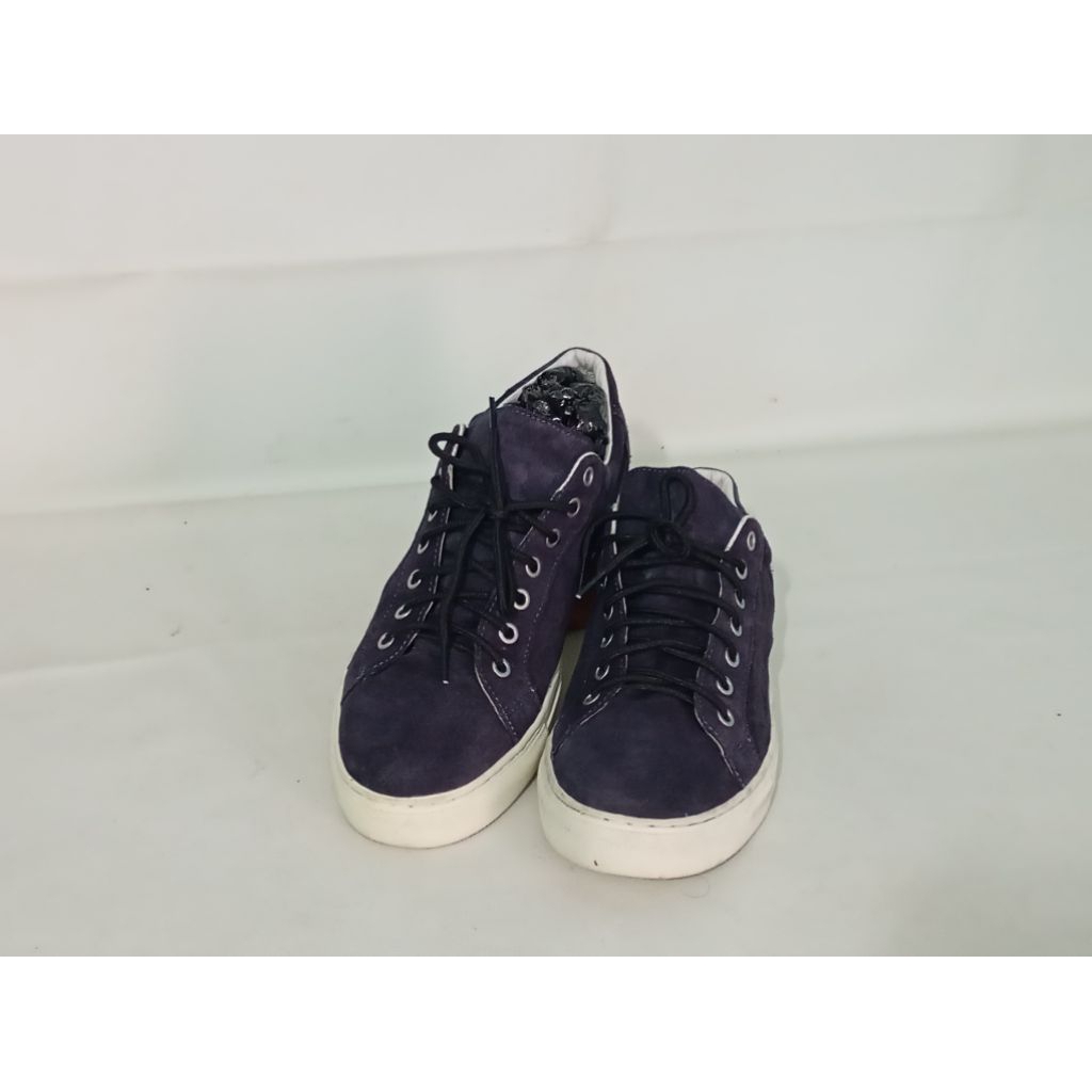 Sepatu Massimo Dutti 43