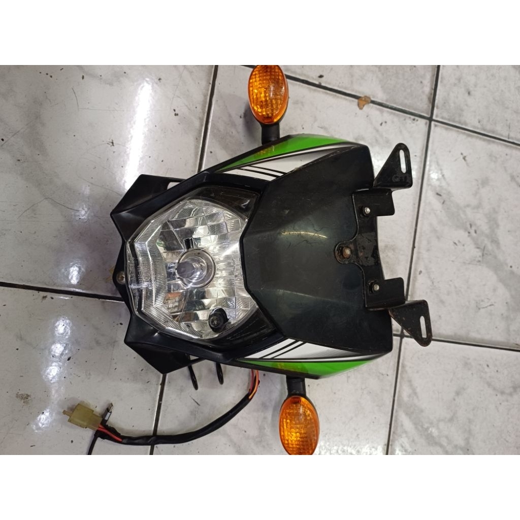 Batok lampu set spido klx bf