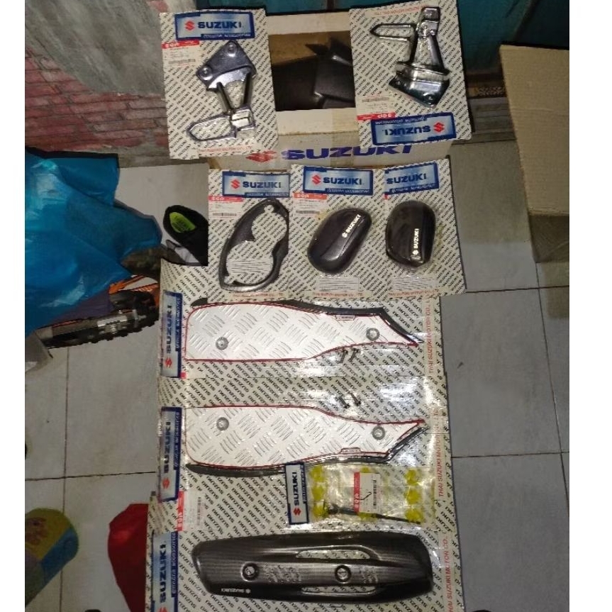 SGA suzuki skywave aksesoris sesuai pict original spakbor depan pinakan kaki cover spedo rumah step 