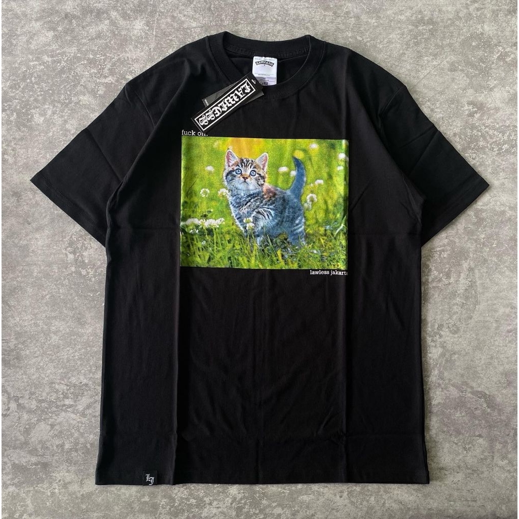 tshirt LAWLESS KITTEN NEW OFFICIAL MERCHANDISE