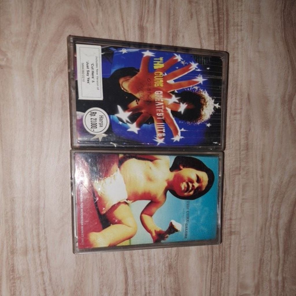 kaset pita The cure