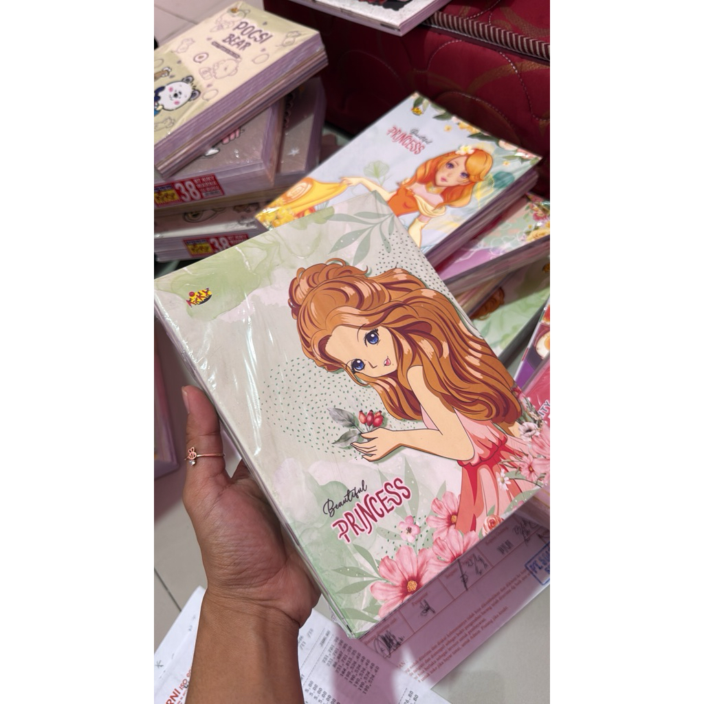 BUKU TULIS KIKY 38