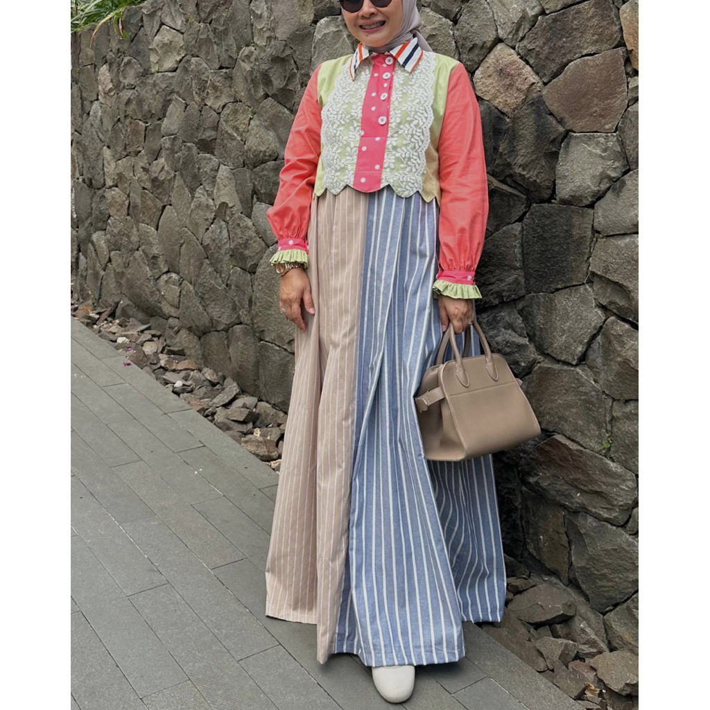 Alera Abaya - Daily Abaya - DFR Cloth